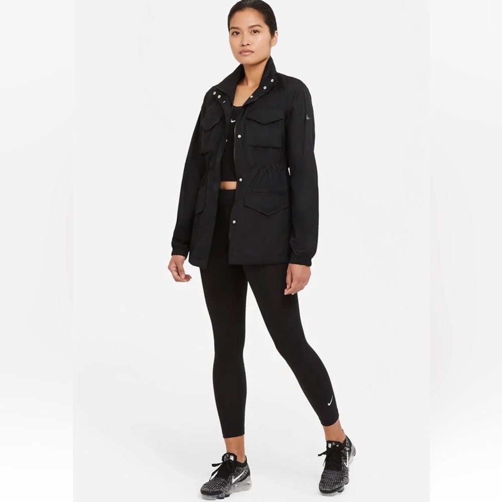 Nike Sportswear Essential Women's 7/8 Mid-Rise
Leggings CZ8532-010 Black NWT S